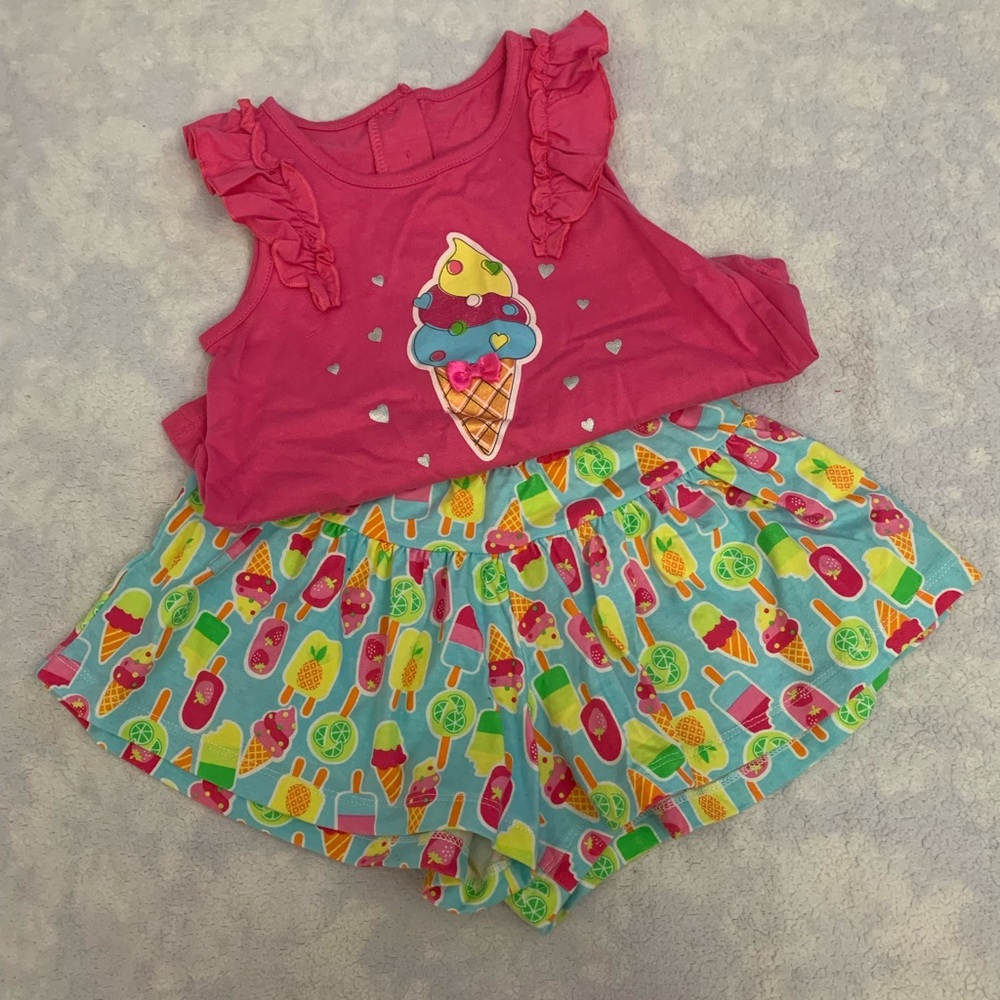 Little girls shorts set